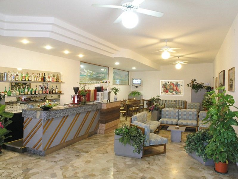 Hotel Capinera Rimini Exterior photo
